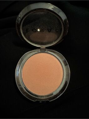 LORAC Matte Peachy Nude Blush